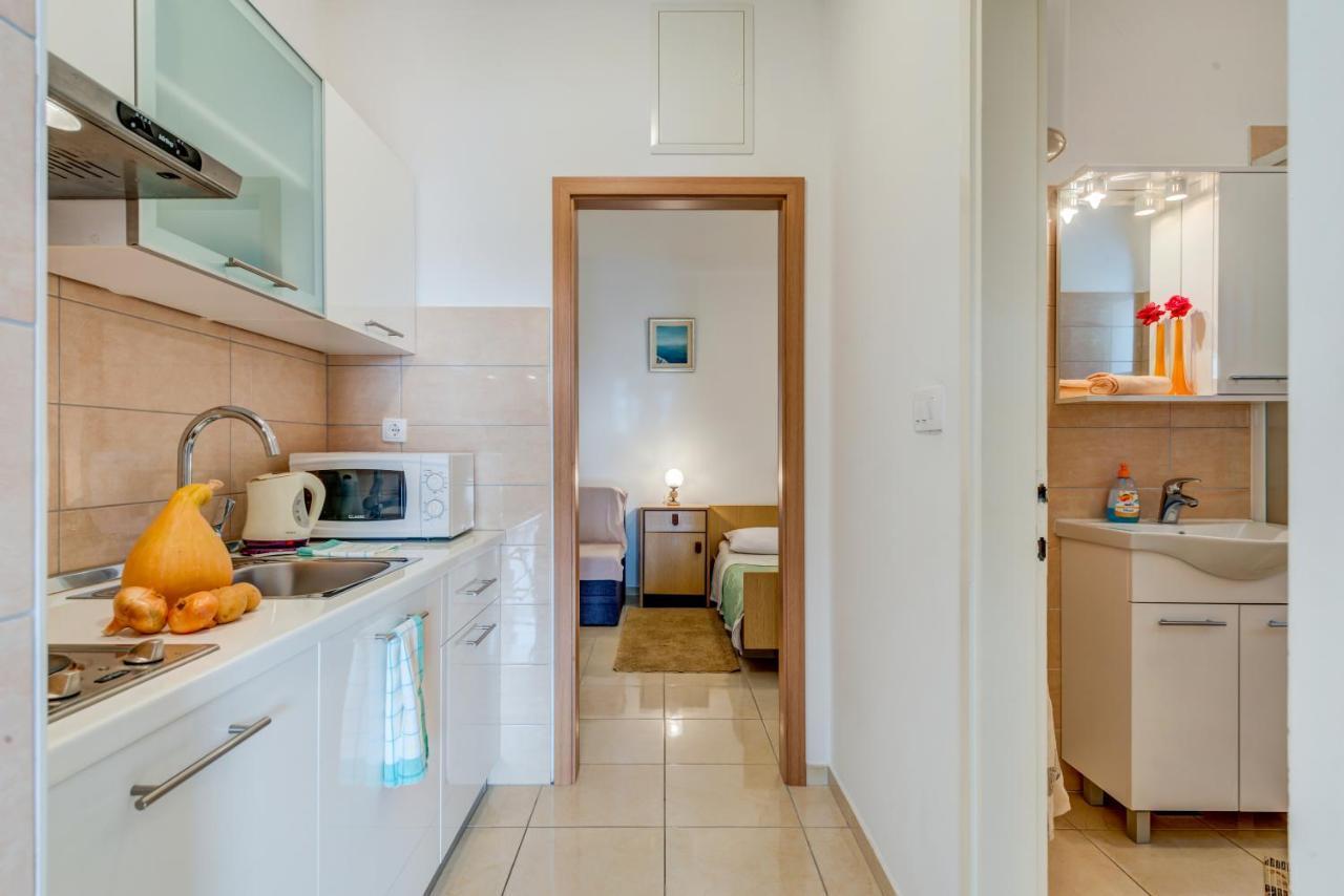 Nemira Beach Getaway Omis Luaran gambar
